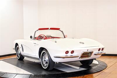 1962 Chevrolet Corvette   - Photo 7 - Springfield, OH 45503