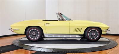 1967 Chevrolet Corvette - Photo 8 - Springfield, OH 45503