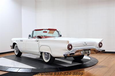 1957 Ford Thunderbird   - Photo 6 - Springfield, OH 45503