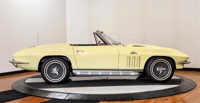 1965 Chevrolet Corvette   - Photo 8 - Springfield, OH 45503