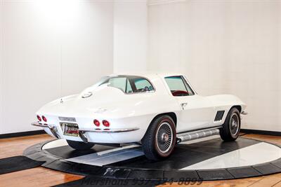 1967 Chevrolet Corvette   - Photo 9 - Springfield, OH 45503