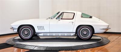 1967 Chevrolet Corvette   - Photo 6 - Springfield, OH 45503