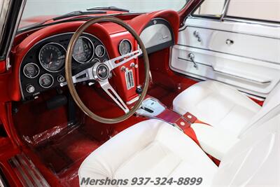 1965 Chevrolet Corvette   - Photo 19 - Springfield, OH 45503
