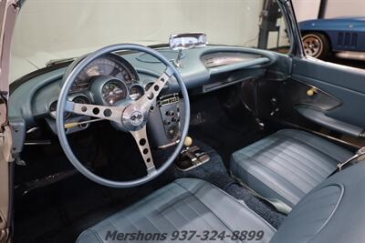 1960 Chevrolet Corvette   - Photo 2 - Springfield, OH 45503