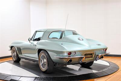 1966 Chevrolet Corvette   - Photo 5 - Springfield, OH 45503