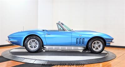 1965 Chevrolet Corvette   - Photo 8 - Springfield, OH 45503