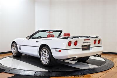 1990 Chevrolet Corvette   - Photo 5 - Springfield, OH 45503