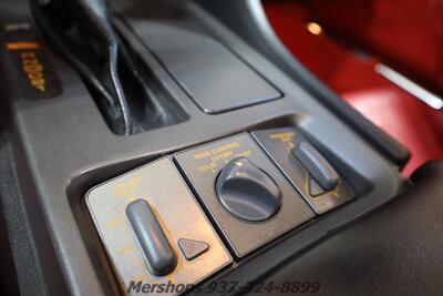 1990 Chevrolet Corvette   - Photo 18 - Springfield, OH 45503