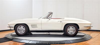 1967 Chevrolet Corvette   - Photo 7 - Springfield, OH 45503