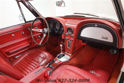 1967 Chevrolet Corvette   - Photo 14 - Springfield, OH 45503