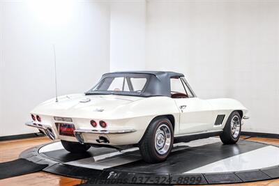 1967 Chevrolet Corvette   - Photo 10 - Springfield, OH 45503