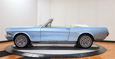 1965 Ford Mustang   - Photo 6 - Springfield, OH 45503