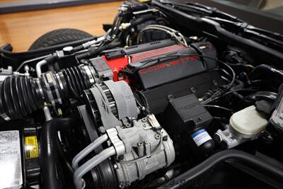 1996 Chevrolet Corvette   - Photo 3 - Springfield, OH 45503