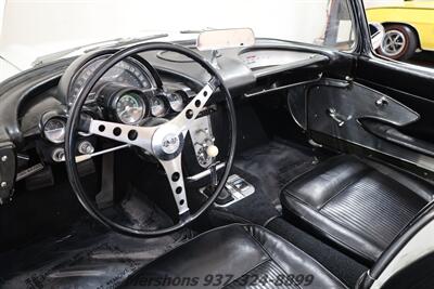 1961 Chevrolet Corvette   - Photo 13 - Springfield, OH 45503