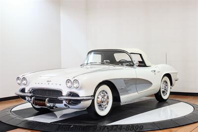 1961 Chevrolet Corvette   - Photo 10 - Springfield, OH 45503