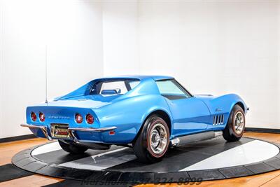 1969 Chevrolet Corvette   - Photo 5 - Springfield, OH 45503