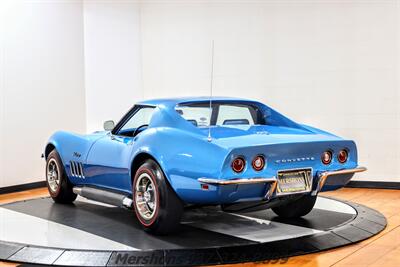 1969 Chevrolet Corvette   - Photo 9 - Springfield, OH 45503