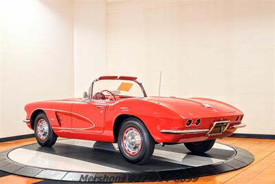 1961 Chevrolet Corvette   - Photo 6 - Springfield, OH 45503