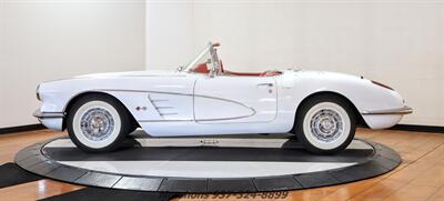 1960 Chevrolet Corvette   - Photo 6 - Springfield, OH 45503