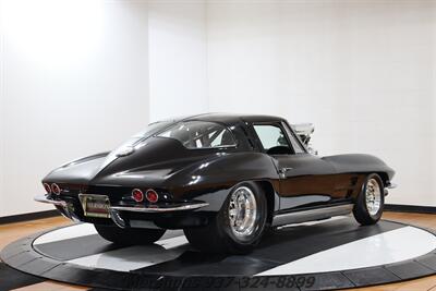 1963 Chevrolet Corvette   - Photo 9 - Springfield, OH 45503