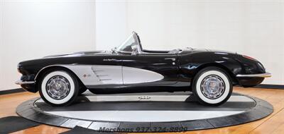 1959 Chevrolet Corvette   - Photo 6 - Springfield, OH 45503