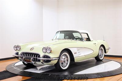 1959 Chevrolet Corvette   - Photo 10 - Springfield, OH 45503