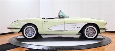 1959 Chevrolet Corvette   - Photo 8 - Springfield, OH 45503