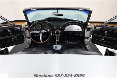 1965 Chevrolet Corvette   - Photo 2 - Springfield, OH 45503