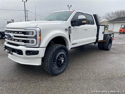 2023 Ford F-550 LARIAT   - Photo 2 - Salem, IL 62881