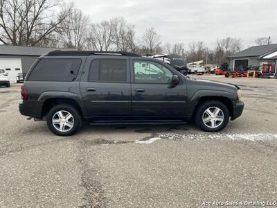 2005 Chevrolet TrailBlazer EXT LT   - Photo 4 - Salem, IL 62881