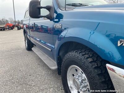 2000 Ford F-250 XLT   - Photo 11 - Salem, IL 62881