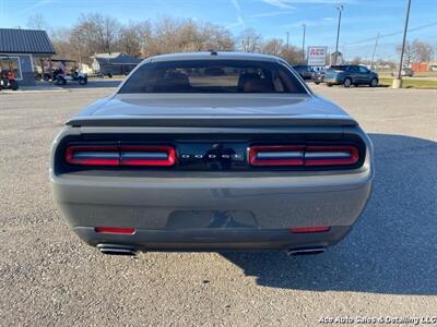 2017 Dodge Challenger R/T Shaker   - Photo 6 - Salem, IL 62881