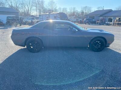 2017 Dodge Challenger R/T Shaker   - Photo 4 - Salem, IL 62881