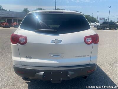 2011 Chevrolet Traverse LT   - Photo 6 - Salem, IL 62881