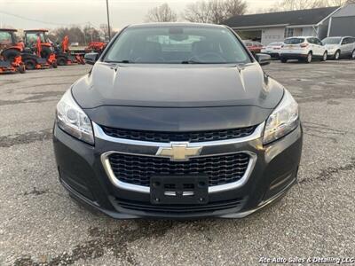 2016 Chevrolet Malibu Limited LT   - Photo 2 - Salem, IL 62881