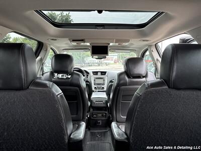 2015 GMC Acadia SLT-2 - Photo 13 - Salem, IL 62881