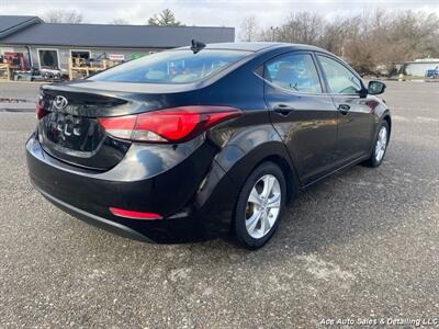 2016 Hyundai ELANTRA SE   - Photo 5 - Salem, IL 62881