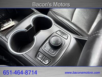 2022 GMC Terrain SLT - Photo 25 - Forest Lake, MN 55025