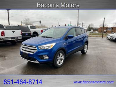 2019 Ford Escape SE   - Photo 1 - Forest Lake, MN 55025