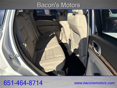 2011 Jeep Grand Cherokee Limited   - Photo 15 - Forest Lake, MN 55025