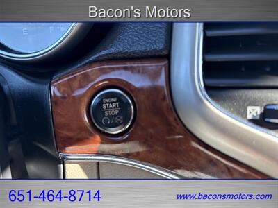 2011 Jeep Grand Cherokee Limited   - Photo 23 - Forest Lake, MN 55025