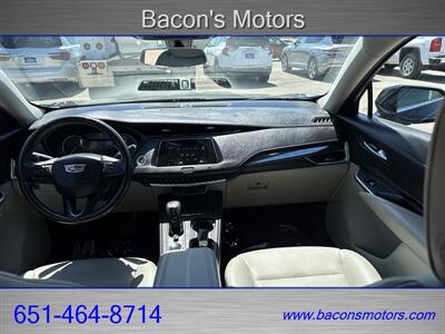 2019 Cadillac XT4 Luxury   - Photo 17 - Forest Lake, MN 55025