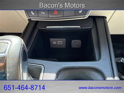 2019 Cadillac XT4 Luxury   - Photo 24 - Forest Lake, MN 55025