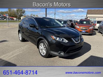 2018 Nissan Rogue Sport SV   - Photo 3 - Forest Lake, MN 55025