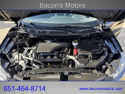 2018 Nissan Rogue Sport SV   - Photo 10 - Forest Lake, MN 55025