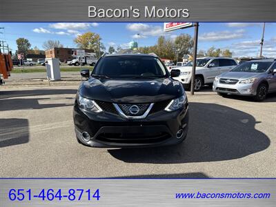 2018 Nissan Rogue Sport SV   - Photo 2 - Forest Lake, MN 55025