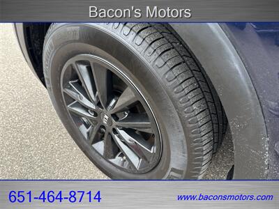 2019 Kia Sorento LX V6   - Photo 9 - Forest Lake, MN 55025