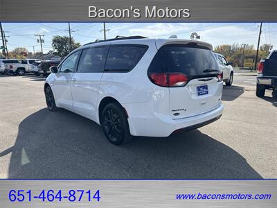 2020 Chrysler Pacifica Launch Edition   - Photo 7 - Forest Lake, MN 55025