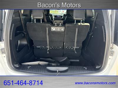 2020 Chrysler Pacifica Launch Edition   - Photo 14 - Forest Lake, MN 55025
