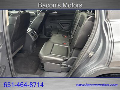 2018 Volkswagen Atlas V6 SEL 4Motion   - Photo 12 - Forest Lake, MN 55025